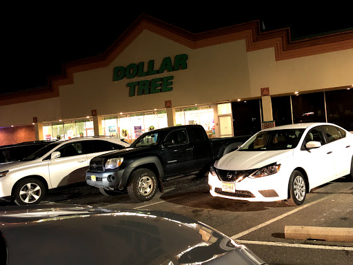Dollar Store «Dollar Tree», reviews and photos, 306 Inman Ave, Colonia, NJ 07067, USA