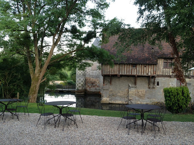 Aux 3 gourmands du château à Saint-Germain-de-Livet