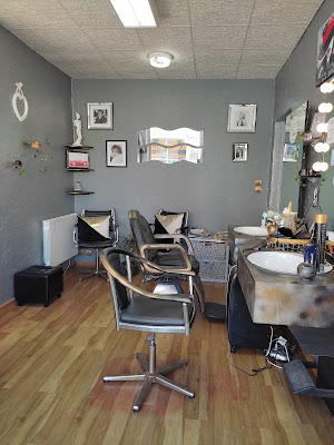 Isabelle Coiffure à domicile à Bourgvallées