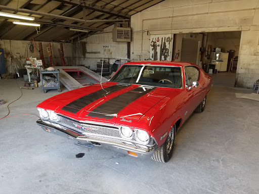 Car Repair and Maintenance «Daves Body Shop & Wrecker», reviews and photos, 1600 W Main St, Independence, KS 67301, USA