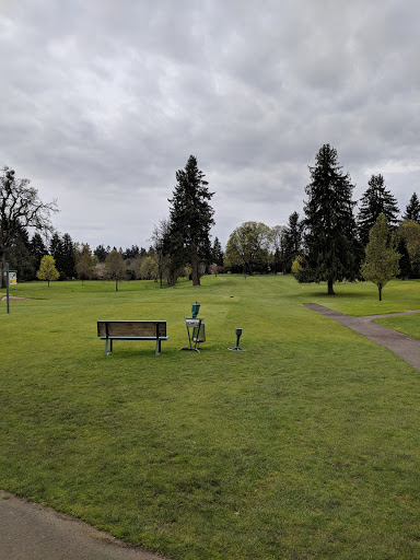 Golf Course «Oakway Golf Course», reviews and photos, 2000 Cal Young Rd, Eugene, OR 97401, USA