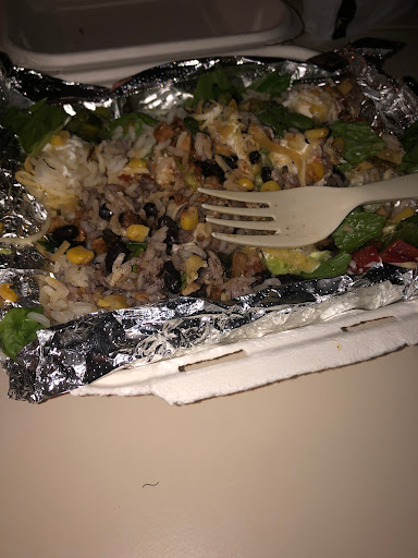 Mexican Restaurant «QDOBA Mexican Eats», reviews and photos, 5779 E Twelve Mile Rd, Warren, MI 48092, USA