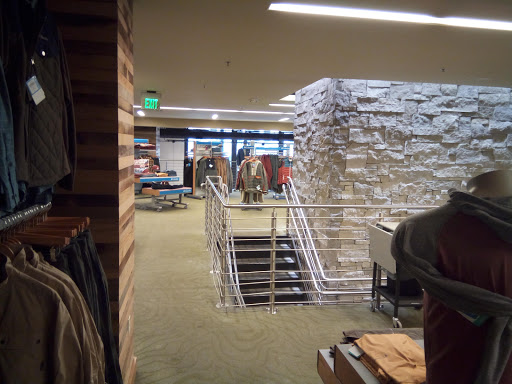 Sportswear Store «Columbia Sportswear Seattle Store», reviews and photos, 290 Pine St, Seattle, WA 98101, USA