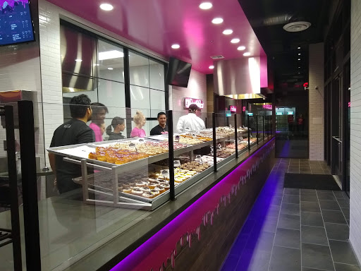 Shopping Mall «Scottsdale Promenade», reviews and photos, 16427 N Scottsdale Rd, Scottsdale, AZ 85254, USA