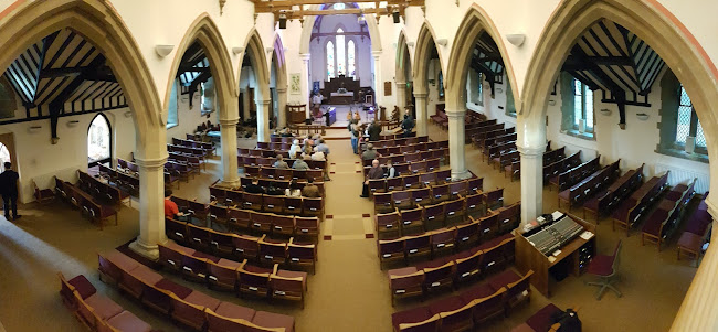 Reviews of Saint Johns Church of England in Woking - Church