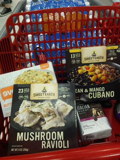 Department Store «Target», reviews and photos, 200 W Orangethorpe Ave, Fullerton, CA 92832, USA