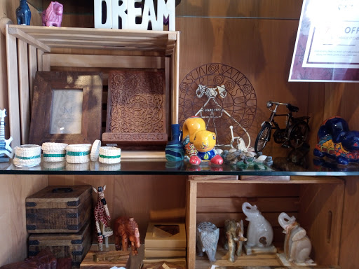 Gift Shop «Global Gifts», reviews and photos, 682 N High St, Columbus, OH 43215, USA