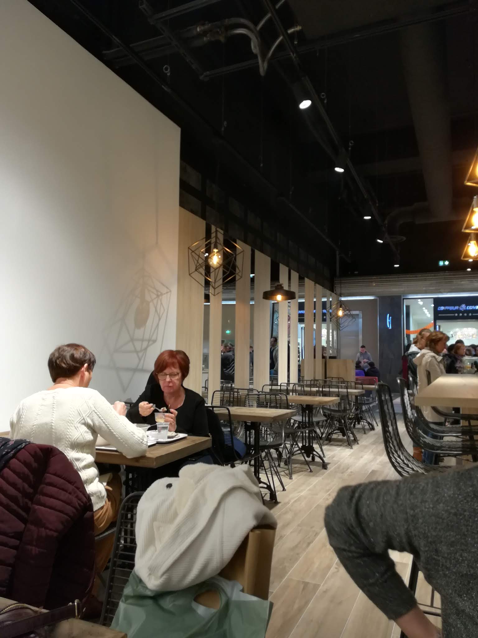 Photo n° 2 de l'avis de Bienvenu.n fait le 27/11/2019 à 12:28