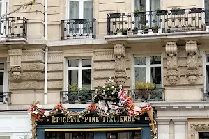 Épicerie italienne Neuilly image