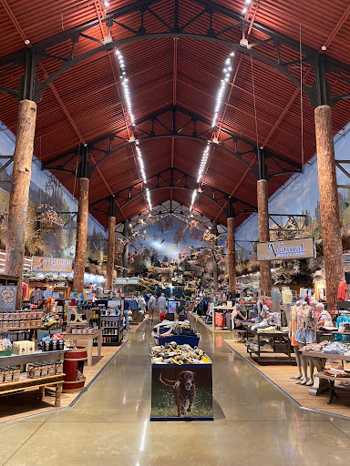 Sporting Goods Store «Bass Pro Shops», reviews and photos, 1 Bass Pro Dr, Bristol, TN 37621, USA