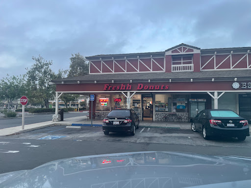 Freshh Donuts, 2545 Chino Hills Pkwy, Chino Hills, CA 91709, USA, 