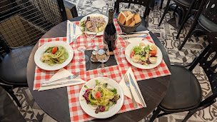 Photo n°5 de Bar-Brasserie LE REINITAS à Paris ()
