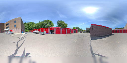 Self-Storage Facility «CubeSmart Self Storage», reviews and photos, 829 Bridgeport Ave, Shelton, CT 06484, USA