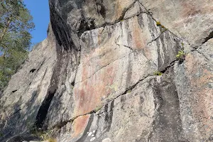 Astuvansalmi rock paintings image