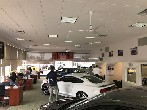 Ford Dealer «Robin Ford», reviews and photos, 100 N MacDade Blvd, Glenolden, PA 19036, USA