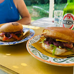 Photo n°1 de l'avis de Marco.a fait le 26/08/2023 à 11:00 sur le  La Caletta Panini d’aMare à Lago Dragoni