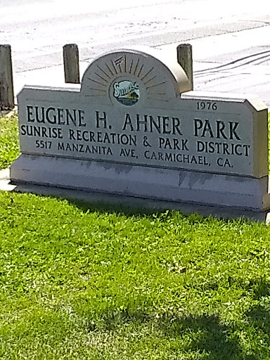 Park «Eugene H. Ahner Park», reviews and photos, 5517 Manzanita Ave, Sacramento, CA 95841, USA