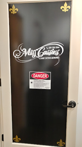 Explore hand henna tattoo ideas, creative tattoo ideas in Fort Myers, available at Miss Cassies laser tattoo removal