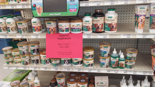 Pet Supply Store «Blackwinds Pet Supplies», reviews and photos, 2494 Military Rd, Niagara Falls, NY 14304, USA