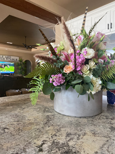 Florist «King florist of Austin», reviews and photos, 1806 W Koenig Ln, Austin, TX 78756, USA