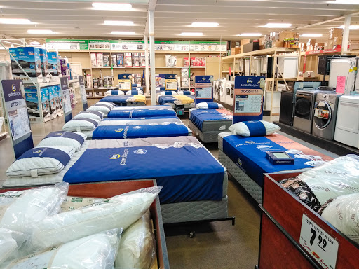 Home Improvement Store «Menards», reviews and photos, 12701 Middlebelt Rd, Livonia, MI 48150, USA