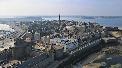 DroneOcéan & à Languenan