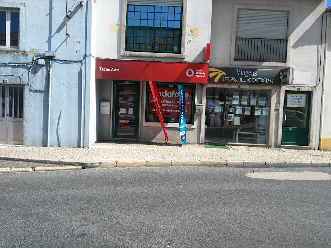 Av. Cabo da Boa Esperança 65 loja E, 2580-469 Carregado