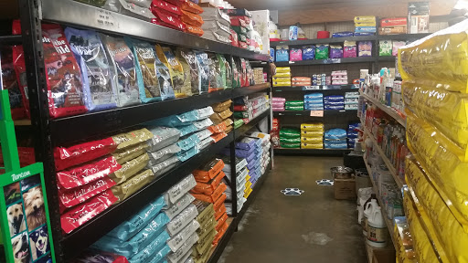 Pet Supply Store «Texas City Feed & Supply», reviews and photos, 2031 Texas Ave, Texas City, TX 77590, USA