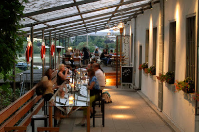 Das Bootshaus - Restaurant Heidelberg - Schurmanstraße 2, 69115 Heidelberg, Germany