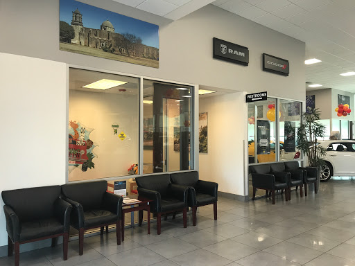 Car Dealer «Ancira Chrysler Jeep Dodge Ram», reviews and photos, 10807 W Interstate 10, San Antonio, TX 78230, USA