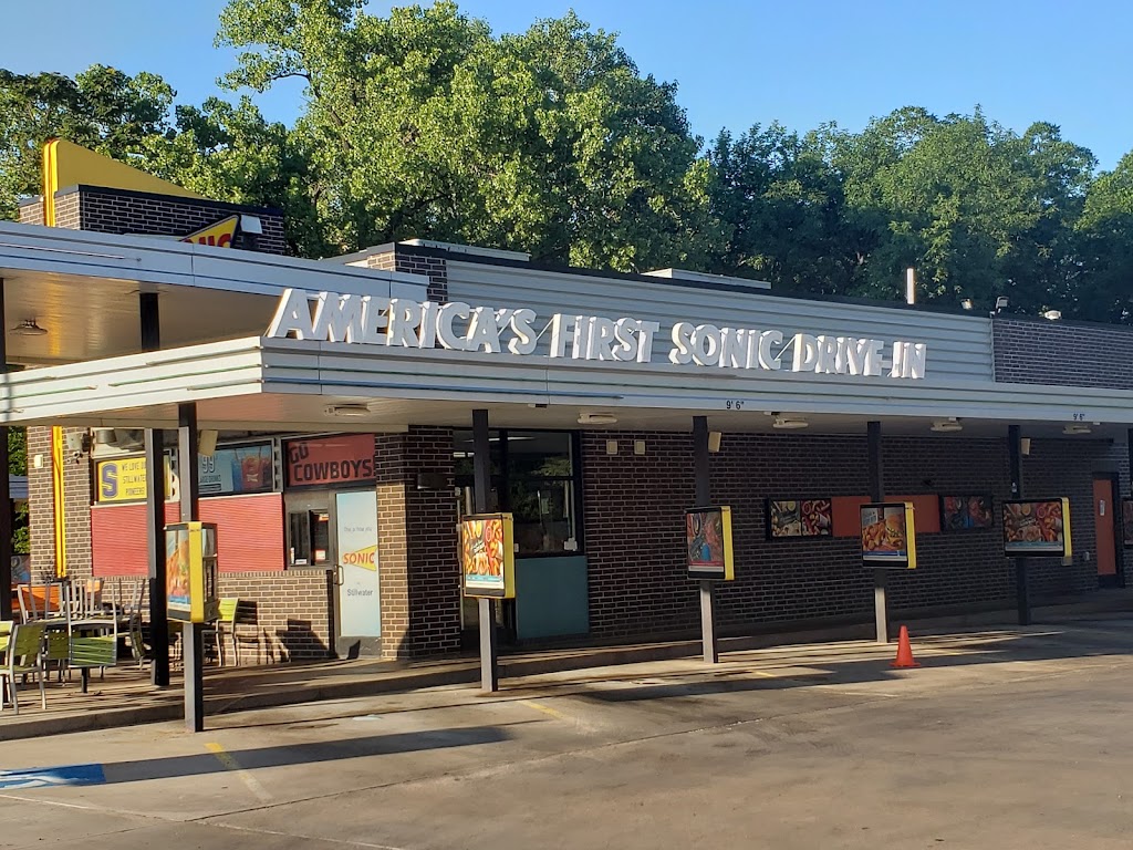 Sonic Drive-In 74075