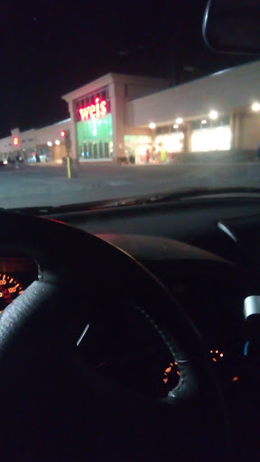 Supermarket «Weis Markets», reviews and photos, 498 Pottstown Ave, Pennsburg, PA 18073, USA