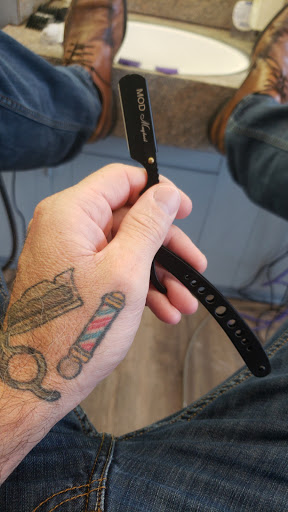 Barber Shop «Hickman Barber Shop», reviews and photos, 5707 Hickman Rd, Des Moines, IA 50310, USA