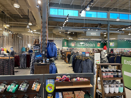 Clothing Store «L.L. Bean», reviews and photos, 280 School St, Mansfield, MA 02048, USA