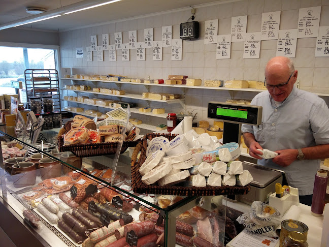 Anmeldelser af Pibe mølle vin & ost i Hillerød - Supermarked