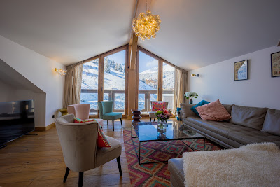 Ours Blanc Penthouse à Courchevel