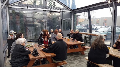 American Restaurant «red hills market», reviews and photos, 155 SW 7th St, Dundee, OR 97115, USA