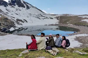 Bhrigu Lake Trek image