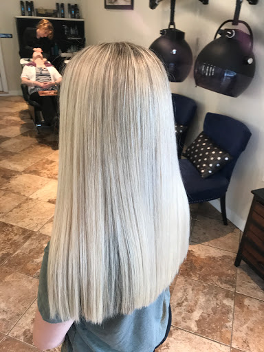 Hair Salon «New Image Hair Salon», reviews and photos, 149 E 233rd St, Bronx, NY 10470, USA