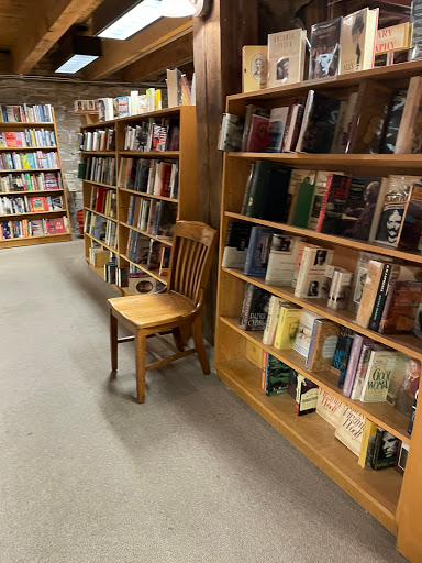 Book Store «After-Words Bookstore», reviews and photos, 23 E Illinois St, Chicago, IL 60611, USA