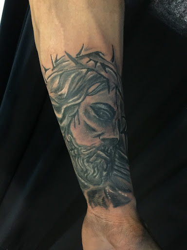 Explore hamsa hand tattoo ideas, creative tattoo ideas in Madison, available at ART IMMORTAL TATTOO