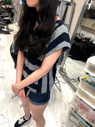 Hair Salon «Headquarters Hair & Beauty Salon», reviews and photos, 16625 Redmond Way # L, Redmond, WA 98052, USA