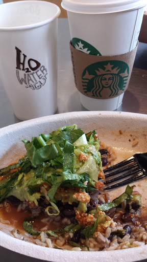 Mexican Restaurant «Chipotle Mexican Grill», reviews and photos, 1390 S Cooper St #100, Arlington, TX 76013, USA