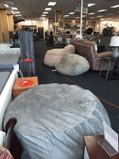 Furniture Store «Showplace Rent To Own - Marysville», reviews and photos, 461 Colemans Crossing Blvd, Marysville, OH 43040, USA