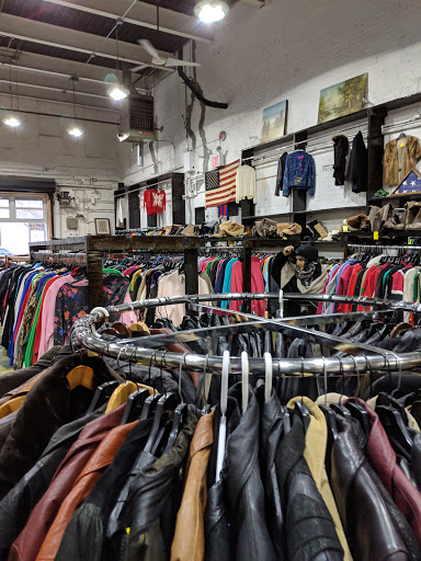 Thrift Store «No Relation Vintage», reviews and photos, 654 Sackett St, Brooklyn, NY 11217, USA