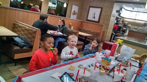 Fast Food Restaurant «Chick-fil-A», reviews and photos, 4610 Monticello Ave, Williamsburg, VA 23188, USA