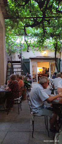 Atmosphère du Restaurant La Remise à Besse-sur-Issole - n°12
