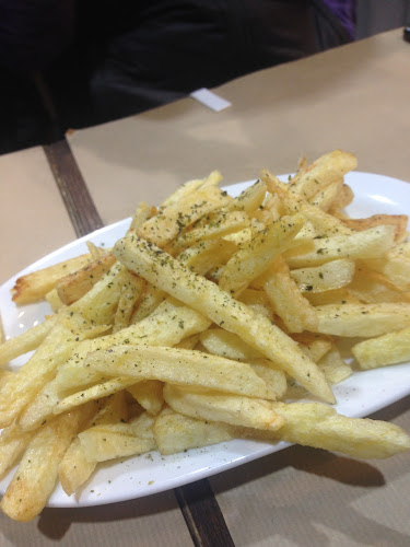 Καλύβας οικογενειακό ψητοπωλείο - Εστιατόριο