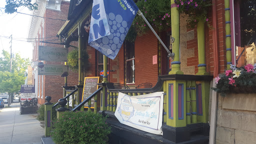 Wine Store «Castlerigg Wine Shop», reviews and photos, 110 S Hanover St, Carlisle, PA 17013, USA