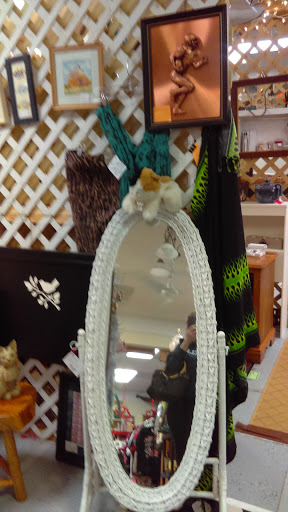 Thrift Store «County Line Thrift Store», reviews and photos, 4130 Charles Hardy Pkwy, Dallas, GA 30157, USA